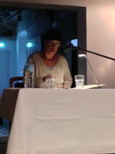 Ostfrieslandkrimi-Autorin Edna Schuchardt liest