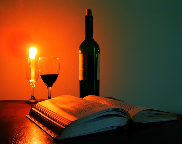 Lesung bei Wein und Kerzenschein