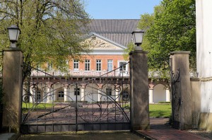 Auricher Schloss Eingang