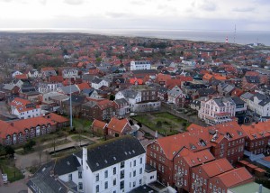 Ein Foto der Stadt Borkum Schauplatz des Ostfrieslandkrimis von Sina Jorritsma