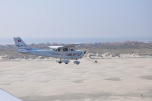 Flugzeug auf dem Weg auf die Nordseeinsel Borkum