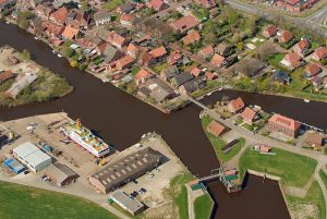 Oldersum Hafen Häuser von oben